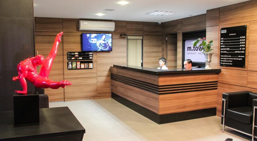 M Tower Hotel ペロタス エクステリア 写真