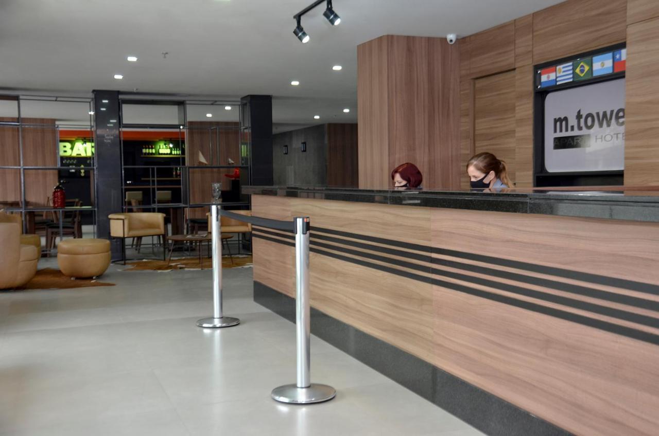 M Tower Hotel ペロタス エクステリア 写真