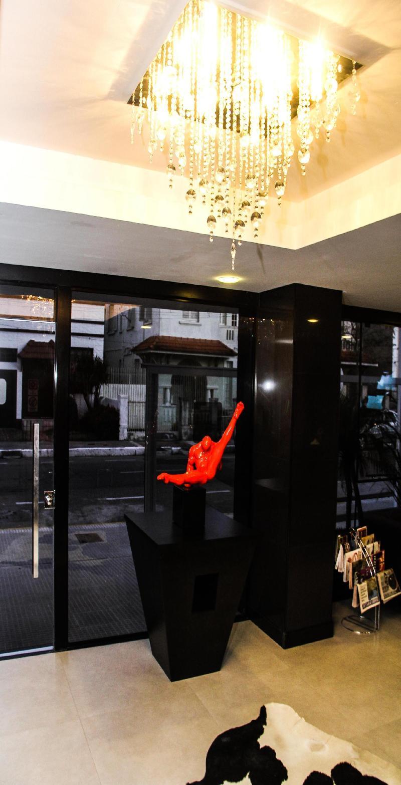 M Tower Hotel ペロタス エクステリア 写真